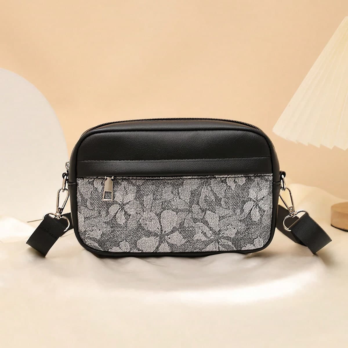 Men's Sling Bag, Camera Bag, 1pc Solid Color Minimalist Men's Shoulder Bag, PU Material Sling Bag, Casual Versatile Lightweight Square Bag, Adjustable Strap Men's Chest Bag/Waist Bag, Suitable For Parties, Outings, Vacations, Shopping And Daily Use