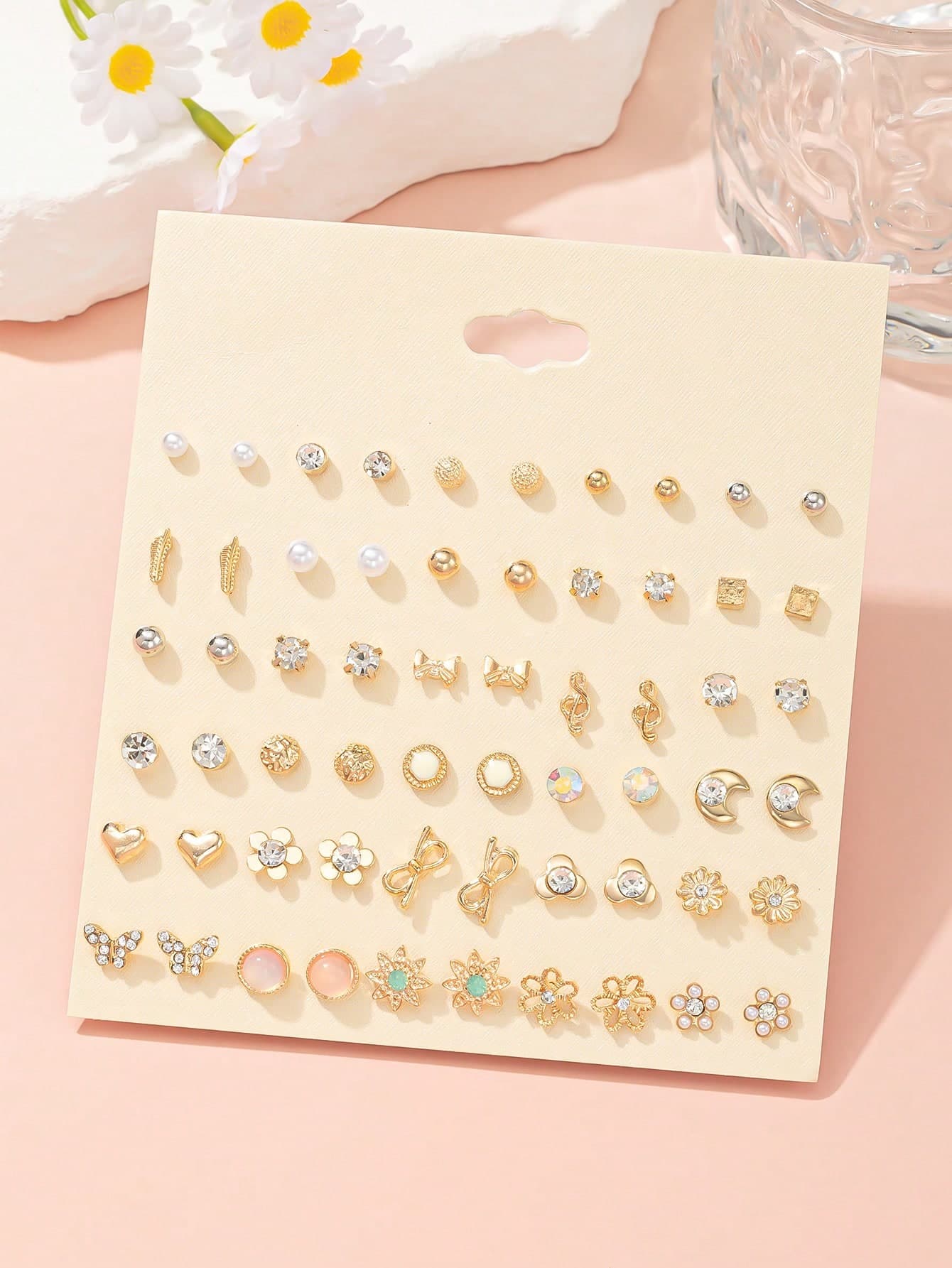 30 Pairs Minimalist Fashion Earrings Set, Flower, Bow, Heart, Square, Geometric Designs, Versatile Casual & Holiday Wear