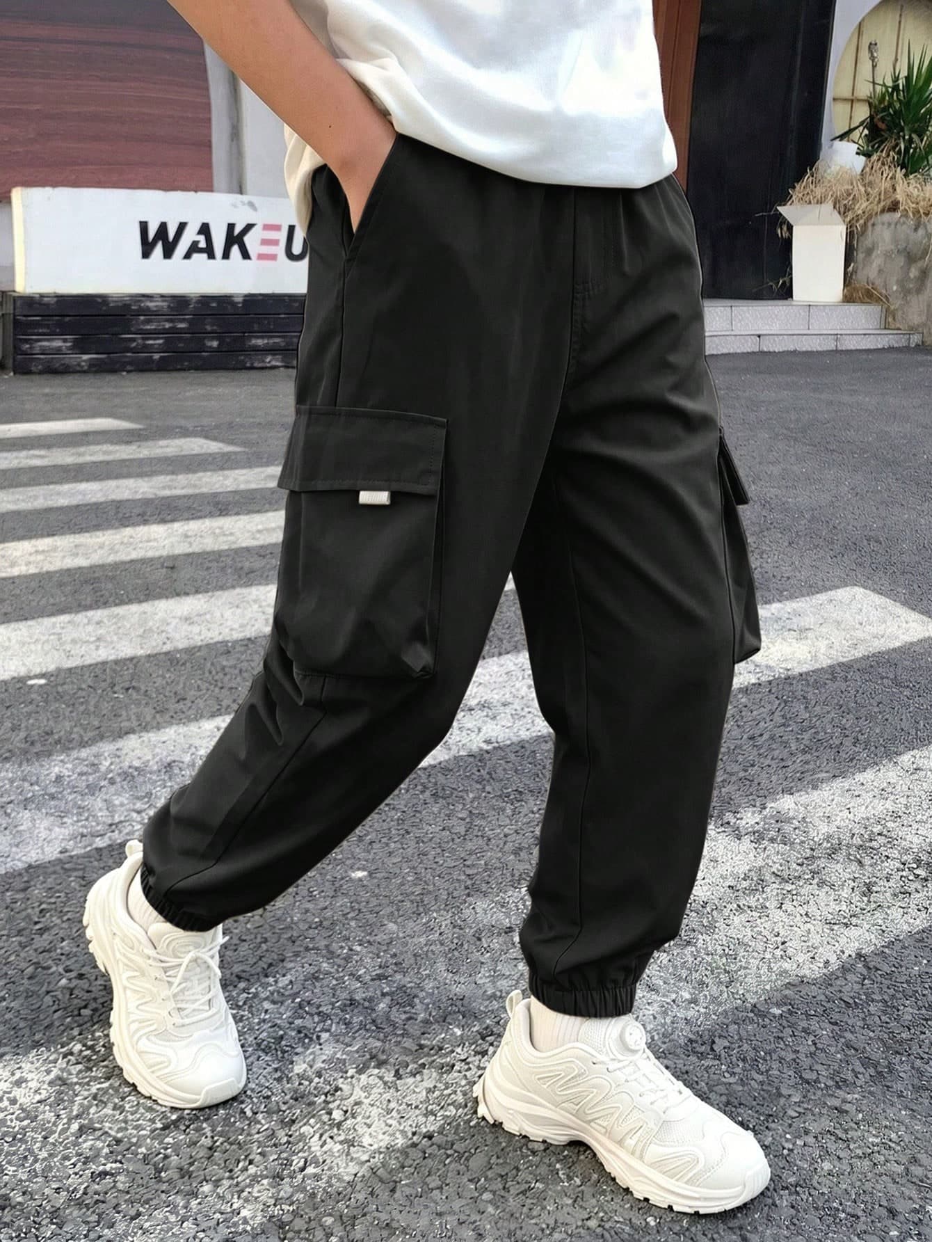 1pc Tween Boys Loose Drawstring Solid Color Cargo Pants, Suitable For Commuting, School, Casual, Travel