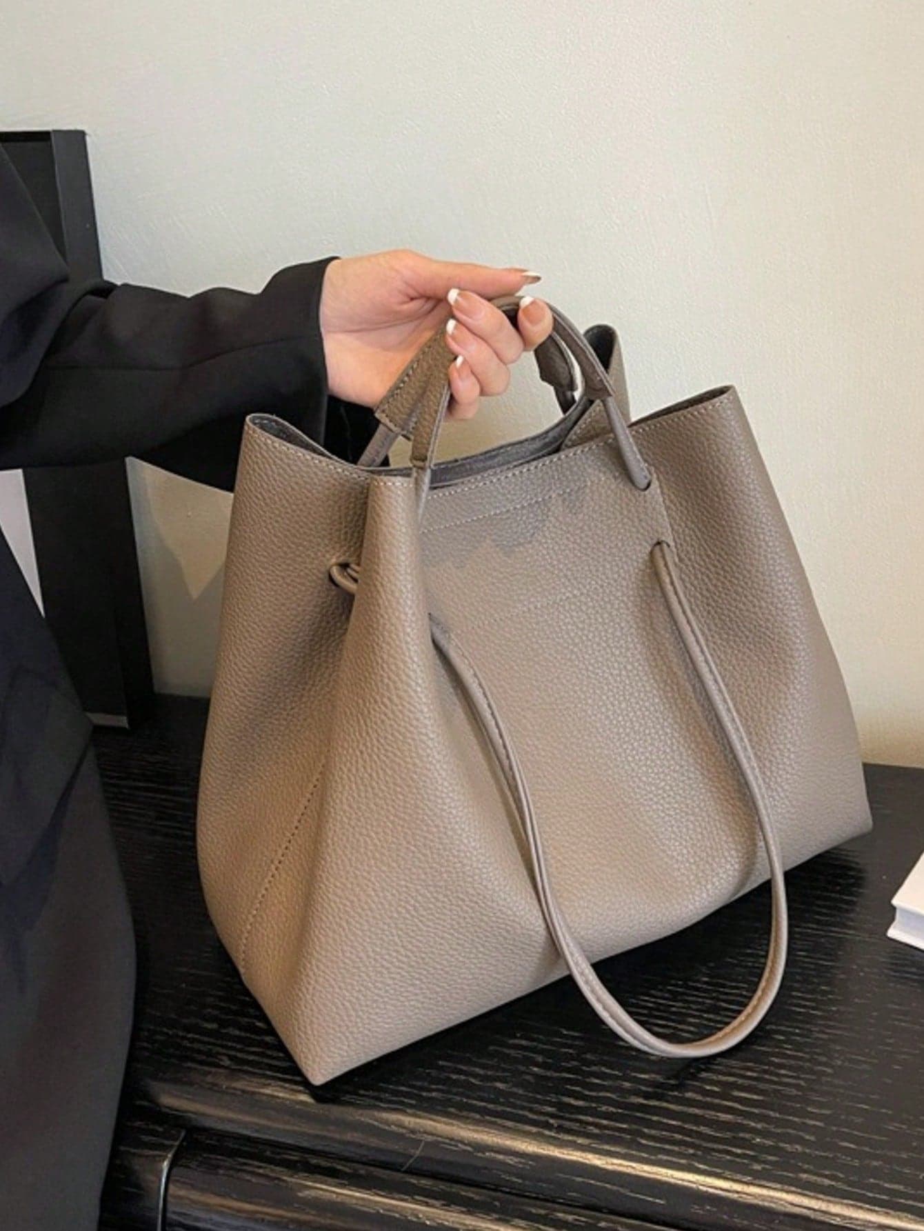 Large Capacity Vintage Handbag, Crossbody Shoulder Bag, Versatile Commuter Shell Bag, Casual Adjustable Women's Bag