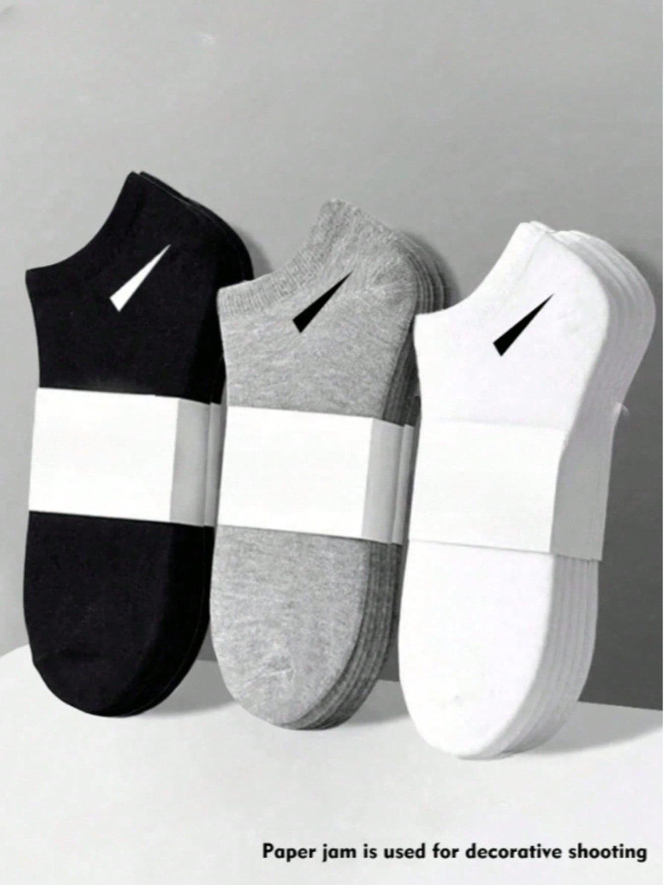 30 Pairs Unisex Socks, Sports Socks, White/Black/Grey Short Socks, Invisible Socks, Solid Color Minimalist Style, Suitable For Casual Daily Wear (2/10/18/20/30/40/60/80/90pcs, Note: 2pcs = 1 Pair)