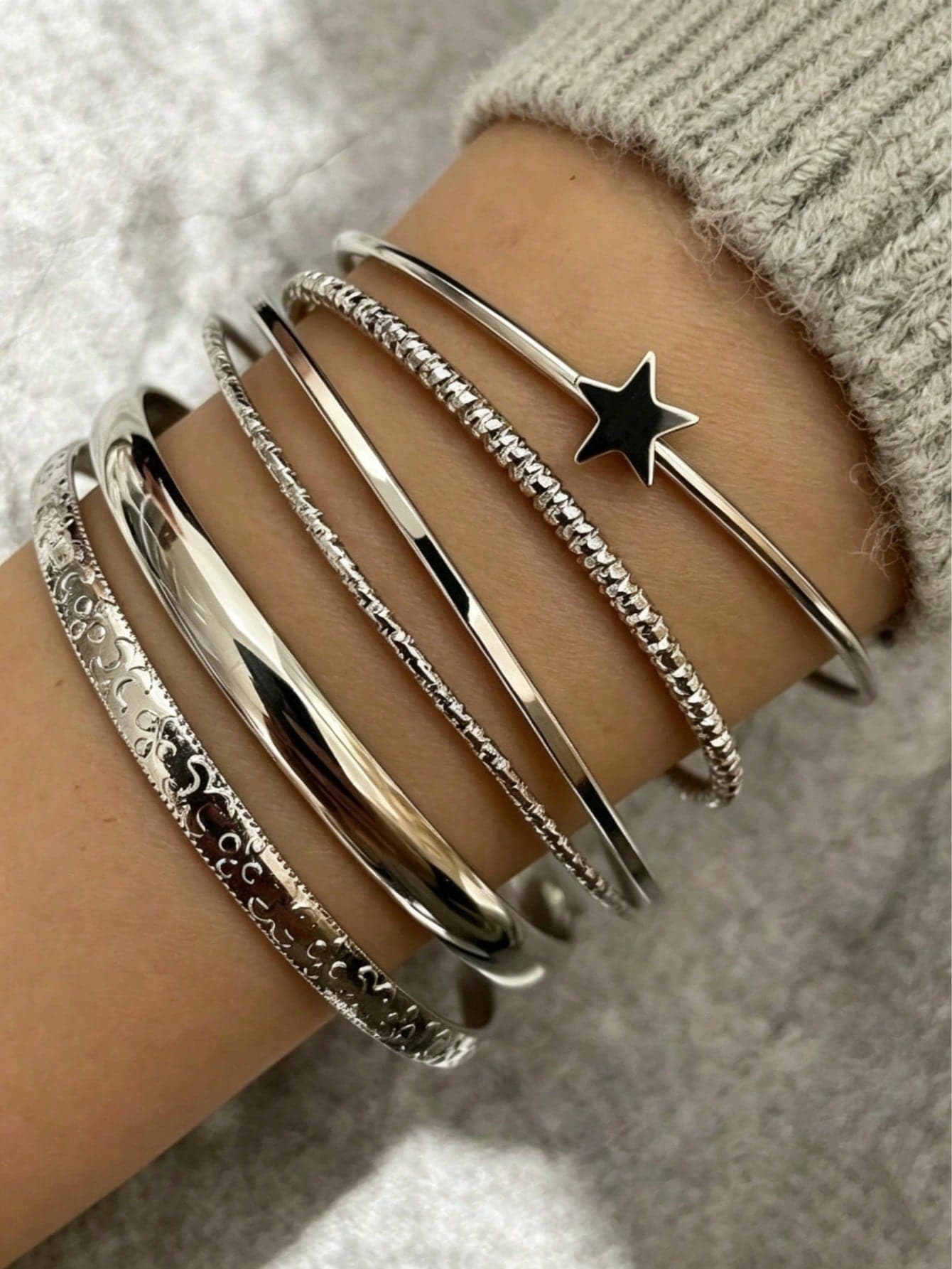 6pcs Vintage Exaggerated Open Star Bangle Bracelet Set, Smooth Asymmetrical Cuff Bracelets