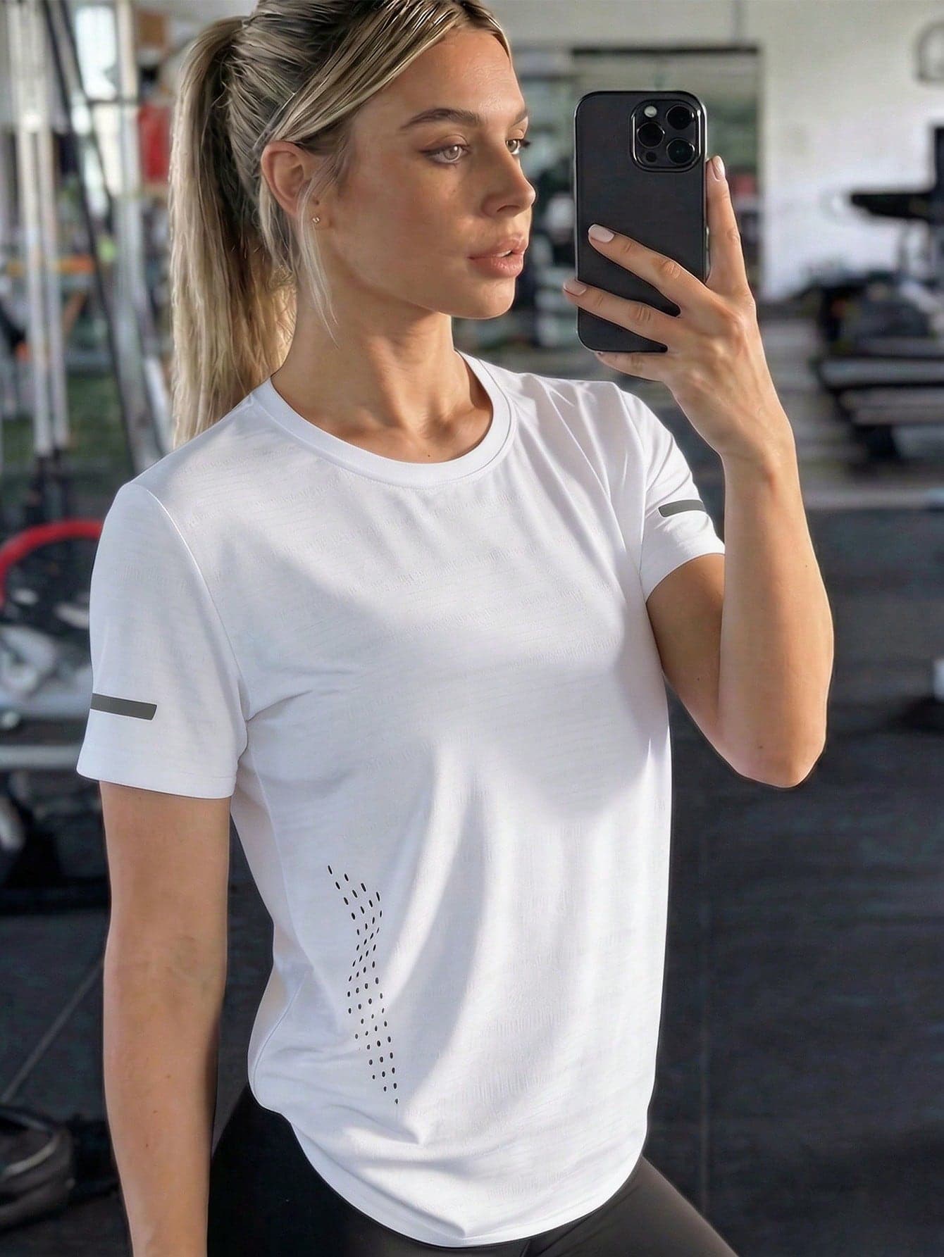 Women's Summer Quick-Dry Short Sleeve Top, Breathable & Comfortable, With Pockets, Suitable For Sports, Outdoor, Travel, Casual, Fitness And Daily Wear