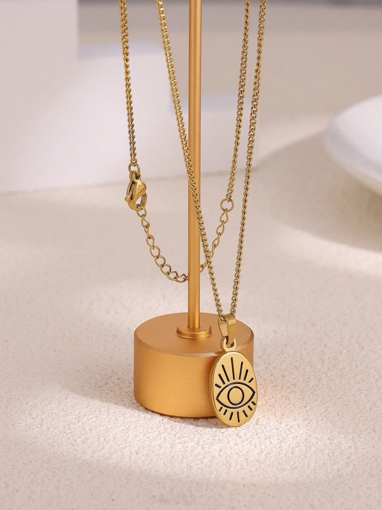 1pc Vintage Evil Eye Oval Pendant Necklace, 18K Gold Plated Stainless Steel Chain, Retro Punk Hip Hop Fashion Jewelry