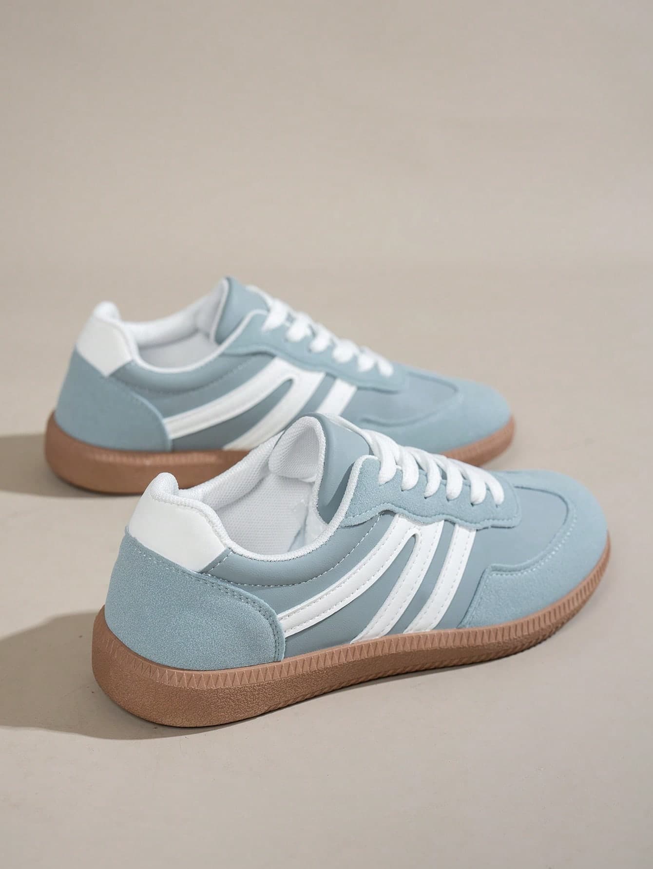 Women's Multifunctional Fashion Casual Shoes, Flat Lace-Up Round Toe Rubber Sole Casual Sneakers, Black & Khaki Color Block, Daily Matching Shoes, Casual Shoes Size 36-41,