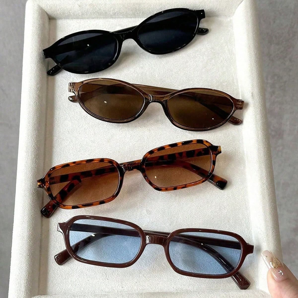 4pcs Unisex Y2K Decorative Versatile Fashion Glasses, Ultra-Lightweight Minimalist Retro Classic Casual Glasses, Suitable For Parties, School, Shopping, Daily Casual Occasions, Also A Great Choice As Back To School Gift, Perfect Gift For Halloween, Christmas, Easter, Valentine's Day, Independence Day, Thanksgiving, New Year