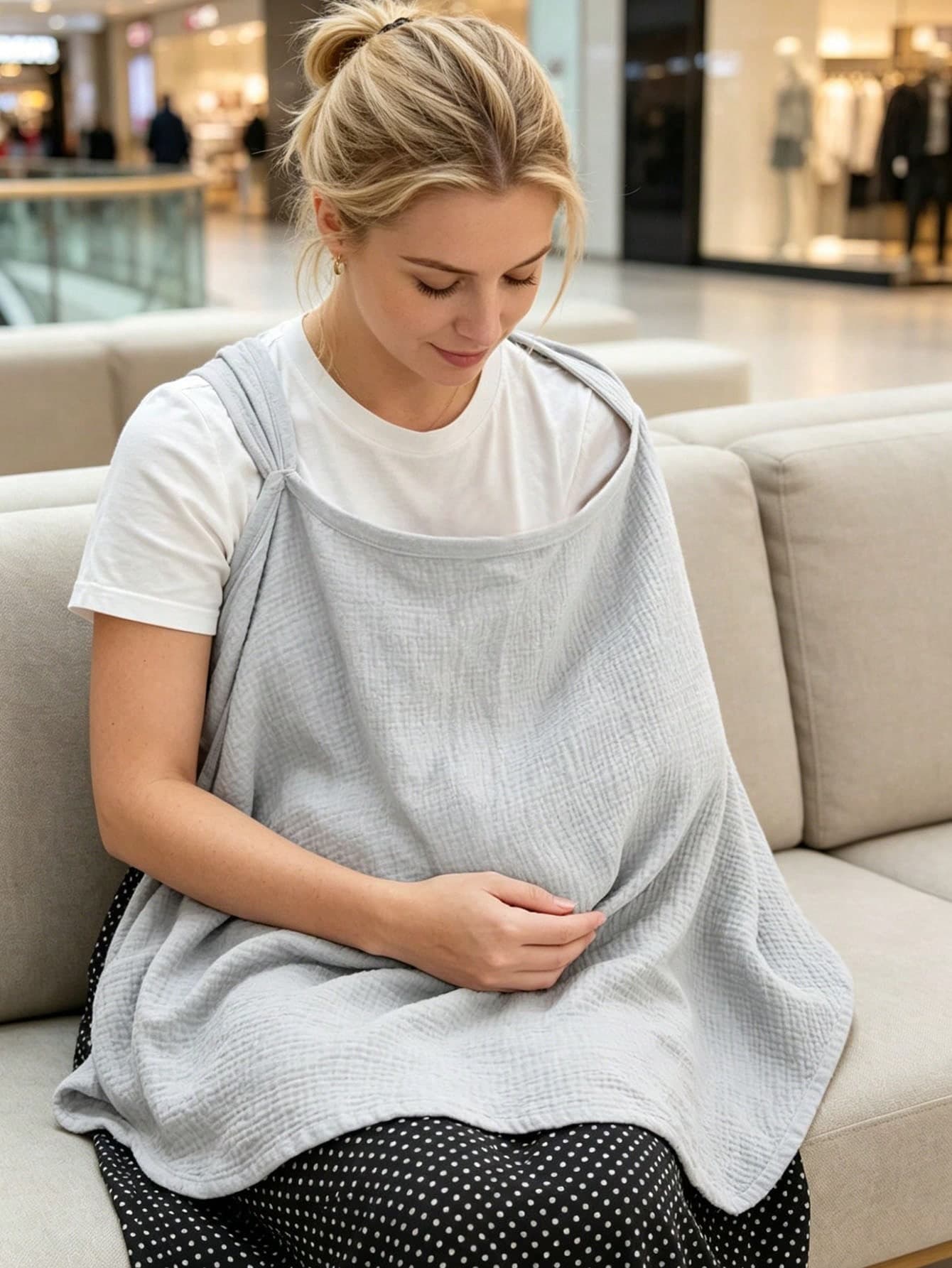 1pc Nursing Cover Scarf, Anti-Exposure Breastfeeding Shawl, Soft & Breathable Nursing Top, Coffee/Beige Color
