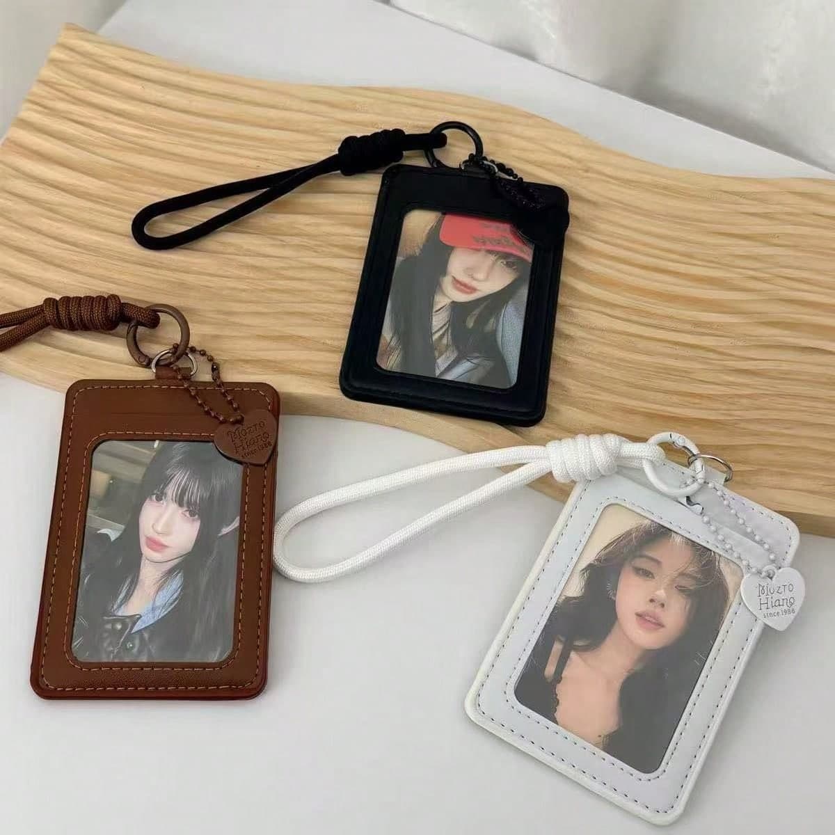 Photo Card Holder Keychain - 1pc PU Leather Wallet Size Photo Card Holder With Detachable Metal Chain, Cute Double Slot Protective Case, Suitable For Idol Photo Cards, ID Cards And Credit Cards