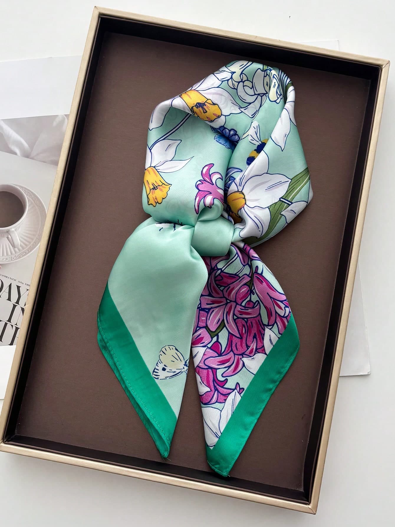 1pc New Printed Silk Scarf Women Dual-Use Elegant Neck Scarf Fashion Shawl