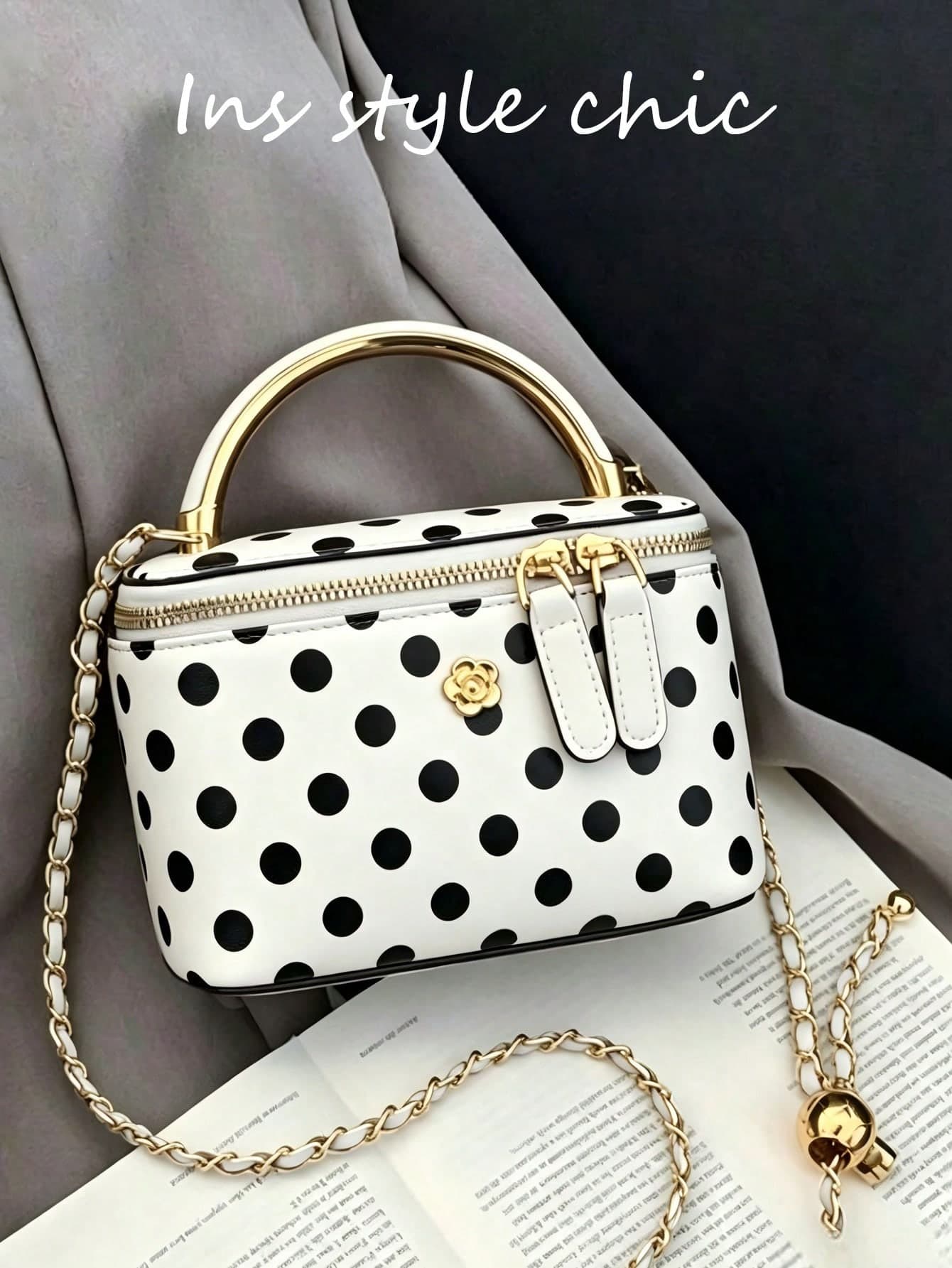 Fashion Polka Dot Mini Box Handbag With Gold Hardware Top Handle And Floral Decoration, Adjustable Leather Braided Chain Strap, Sweet And Elegant Daily Handbag, Suitable For Young Girls And Professional Women, Perfect For Coffee Dates, Weekend Shopping, Wedding Events And City Strolls.