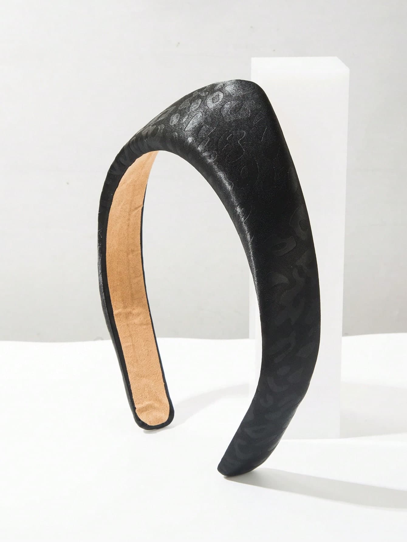 1pc Fashionable Solid Color Asymmetrical Pattern Textured Wide Headband Fabric Crown Sponge Hair Accessory Personalized Sweet Elegant High Quality Headband Suitable For Women To Wear At Weddings, Dates, Banquets, Exquisite Clothing Accessory