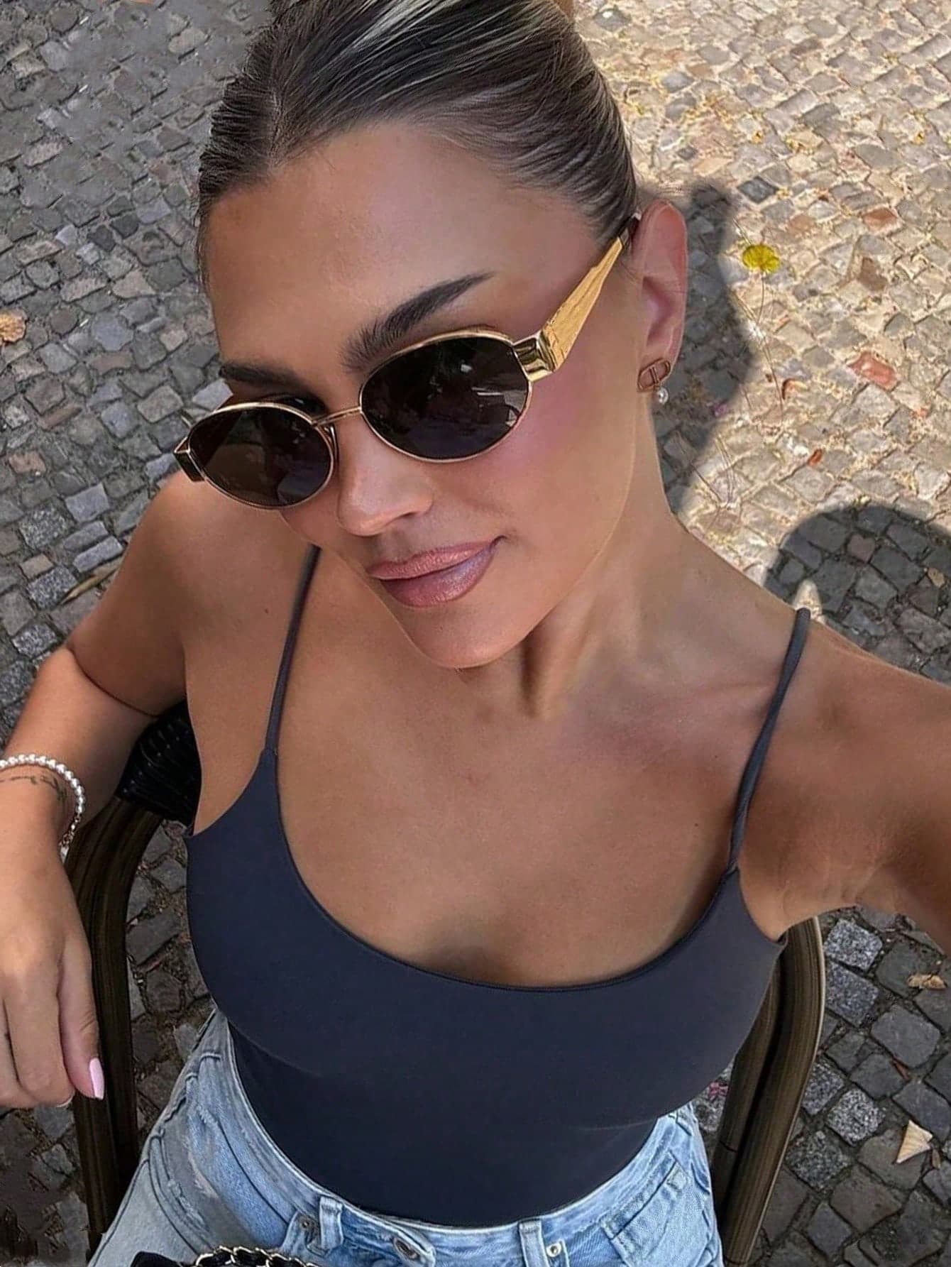 1PC Unisex Fashion Metal Glasses, Solid Color Pattern, Vintage Style, Oval Shape, Suitable For Daily Use, Driving, Summer Beach, Hiking, Party, Street Photography, Various Holidays, Suitable As A Gift, Suitable For All Face Shapes, High Quality Glasses