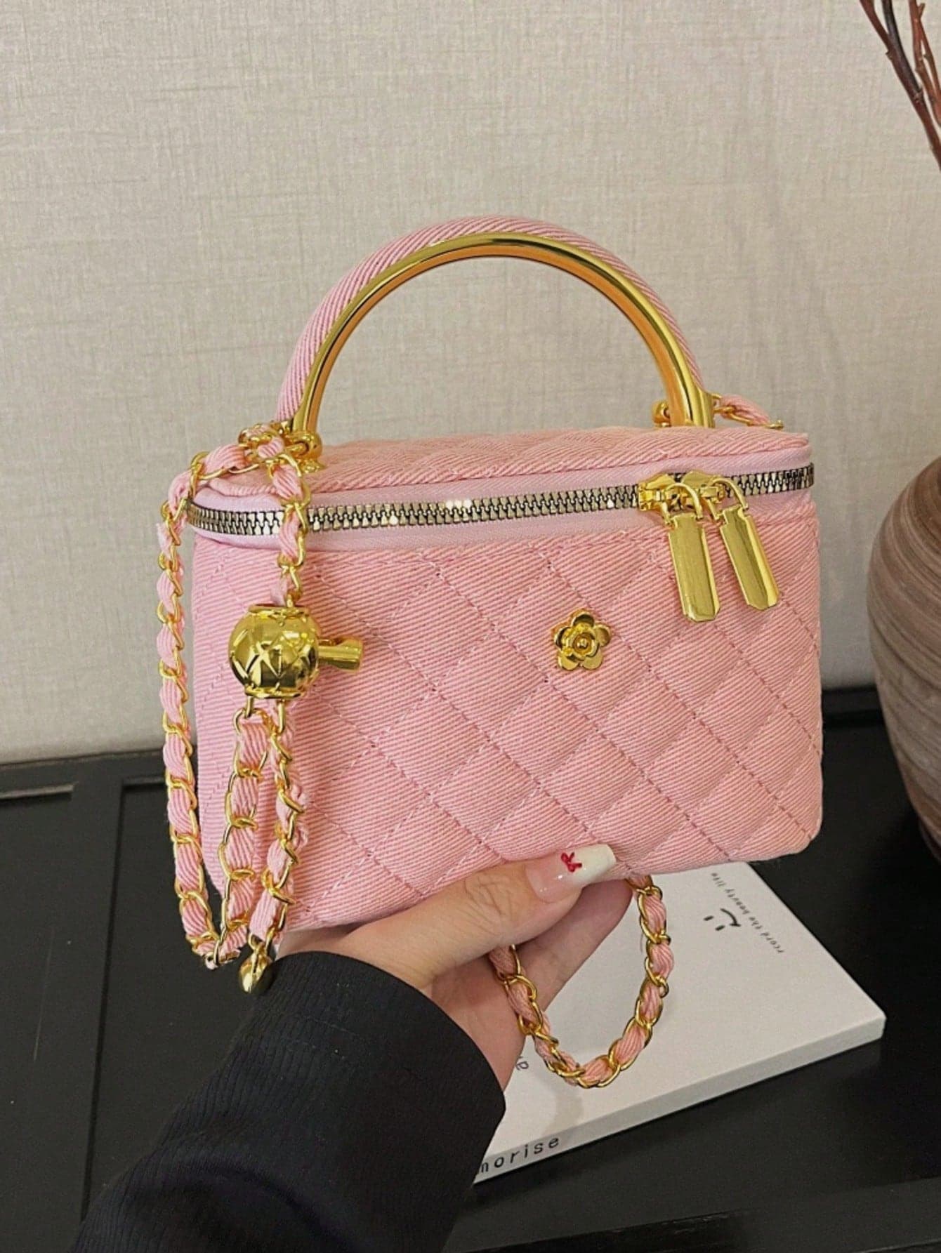 Niche Best-Selling Fashion Versatile New Design Premium Texture Minimalist Personalized Elegant Vintage Shoulder Crossbody Bag Popular Handbag Suitable For Daily Matching Highly Attractive Box-Shaped Women's Bag