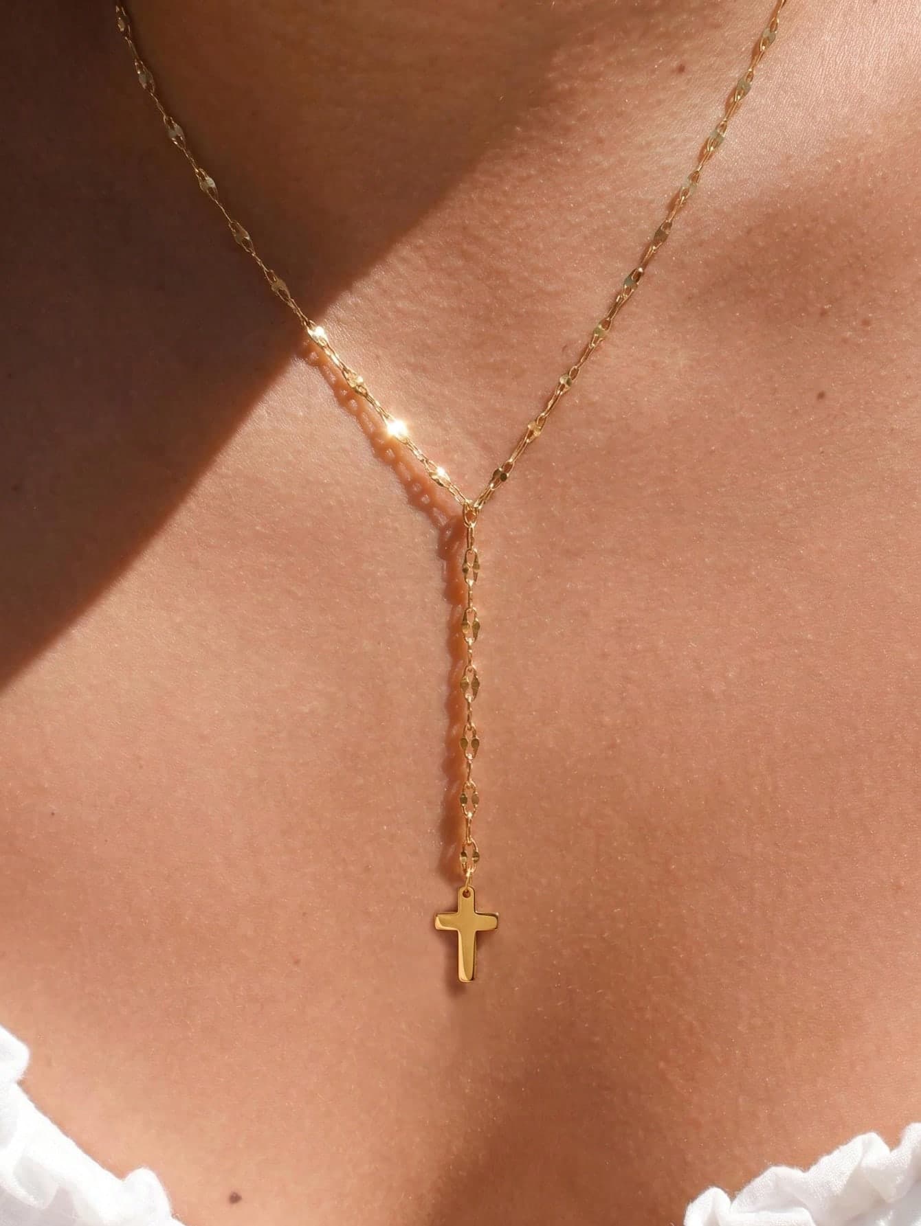 1pc Vintage French Cross Pendant Necklace, Women's Style, Unique Design, Stainless Steel Material, Long-Lasting Color, Suitable For Valentine's Day Wear.
