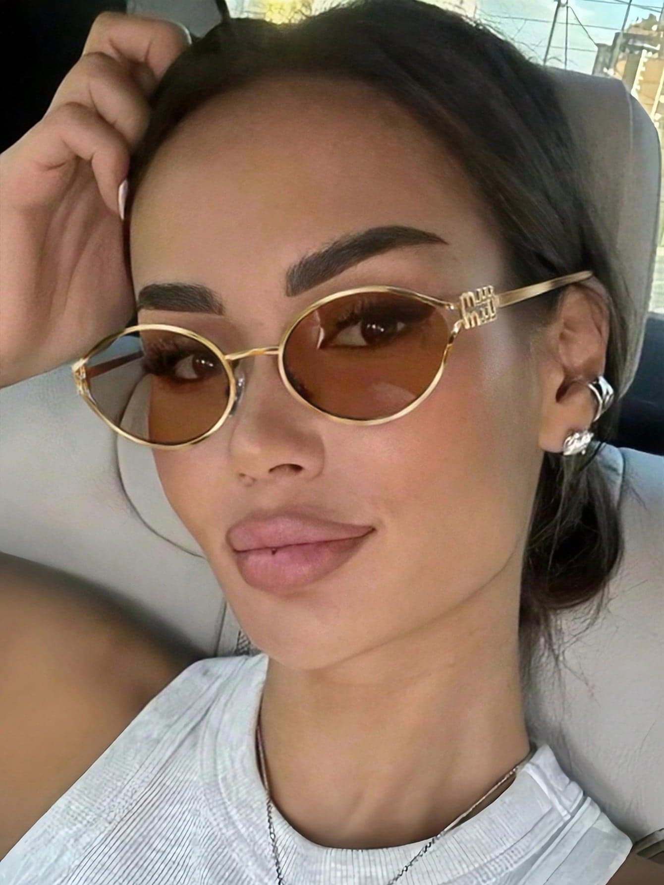 1pc Fashionable Exquisite Hollow Oval Women's Summer Fashion Glasses, Elegant And Sophisticated, Suitable For Various Occasions, College Style Back To School Essential, Oval Letter Decoration, Suitable For Summer Vacation, Outdoor Street Style Fashion Glasses