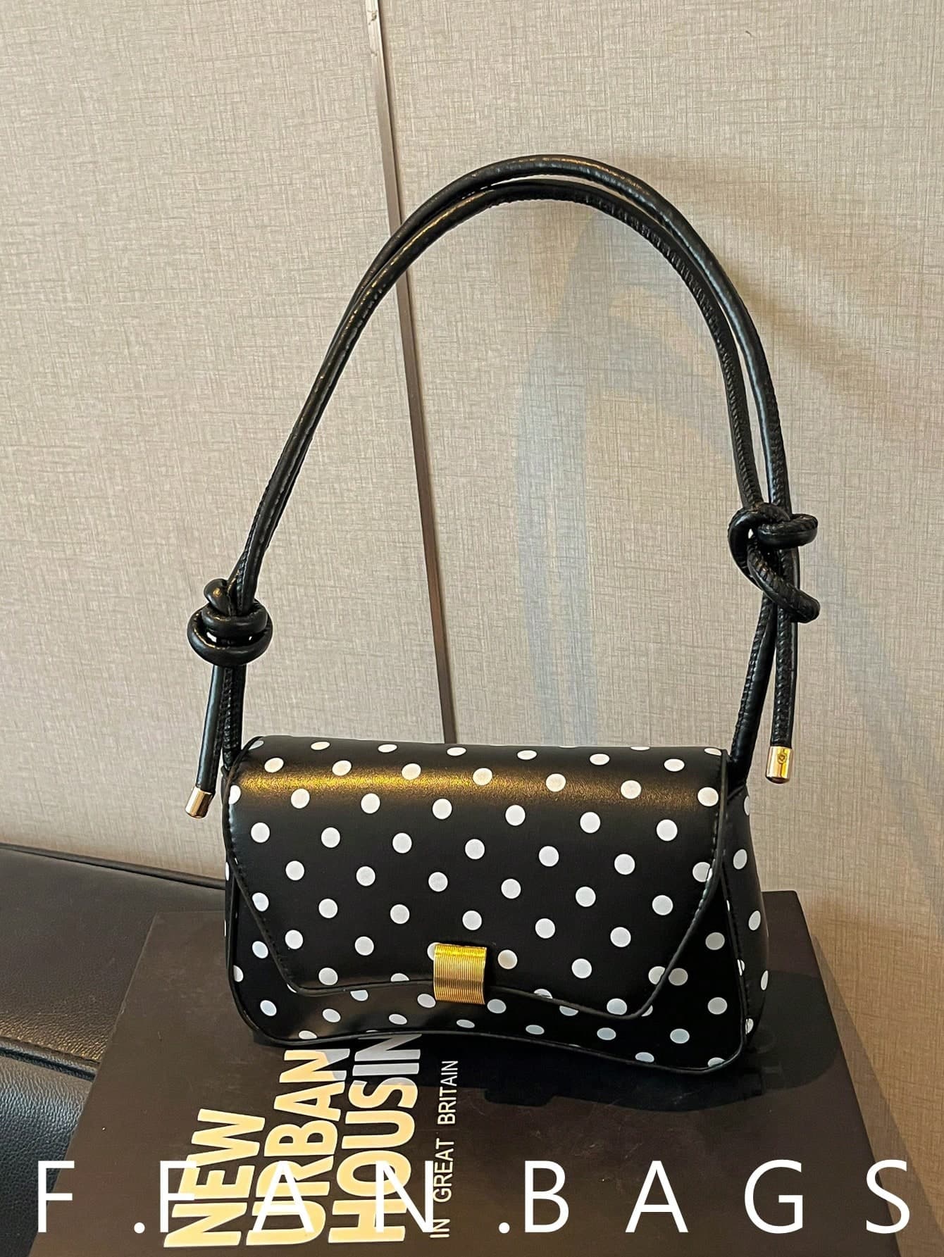 Niche Polka Dot Shoulder Underarm Bag Women 2026 New Style Commuter Handbag Boston Bag Small Tote Pillow Bag