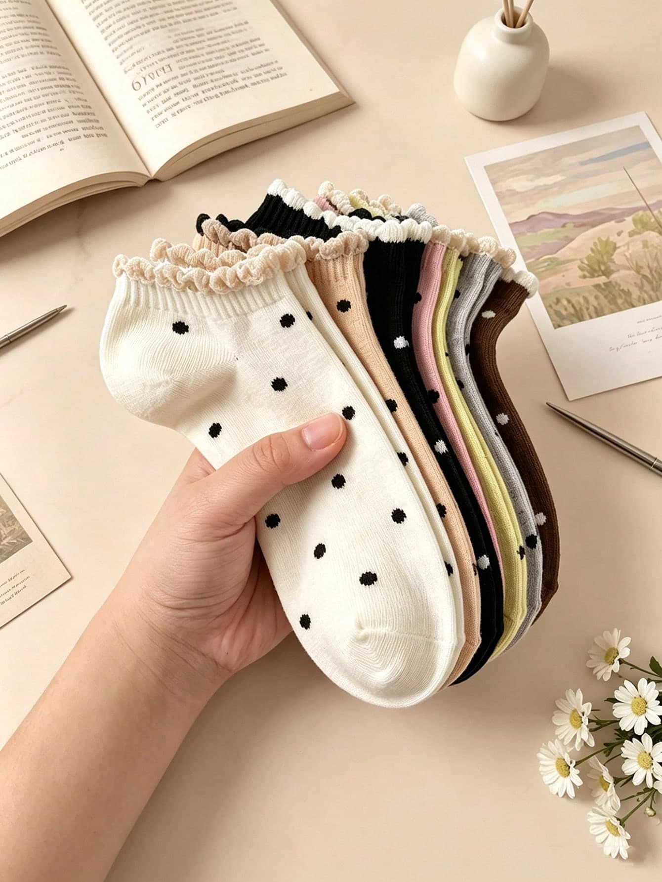 5 Pairs Women's Sweet Ruffle Edge Fresh Polka Dot JK Style Comfortable Breathable Short Socks, Spring/Summer