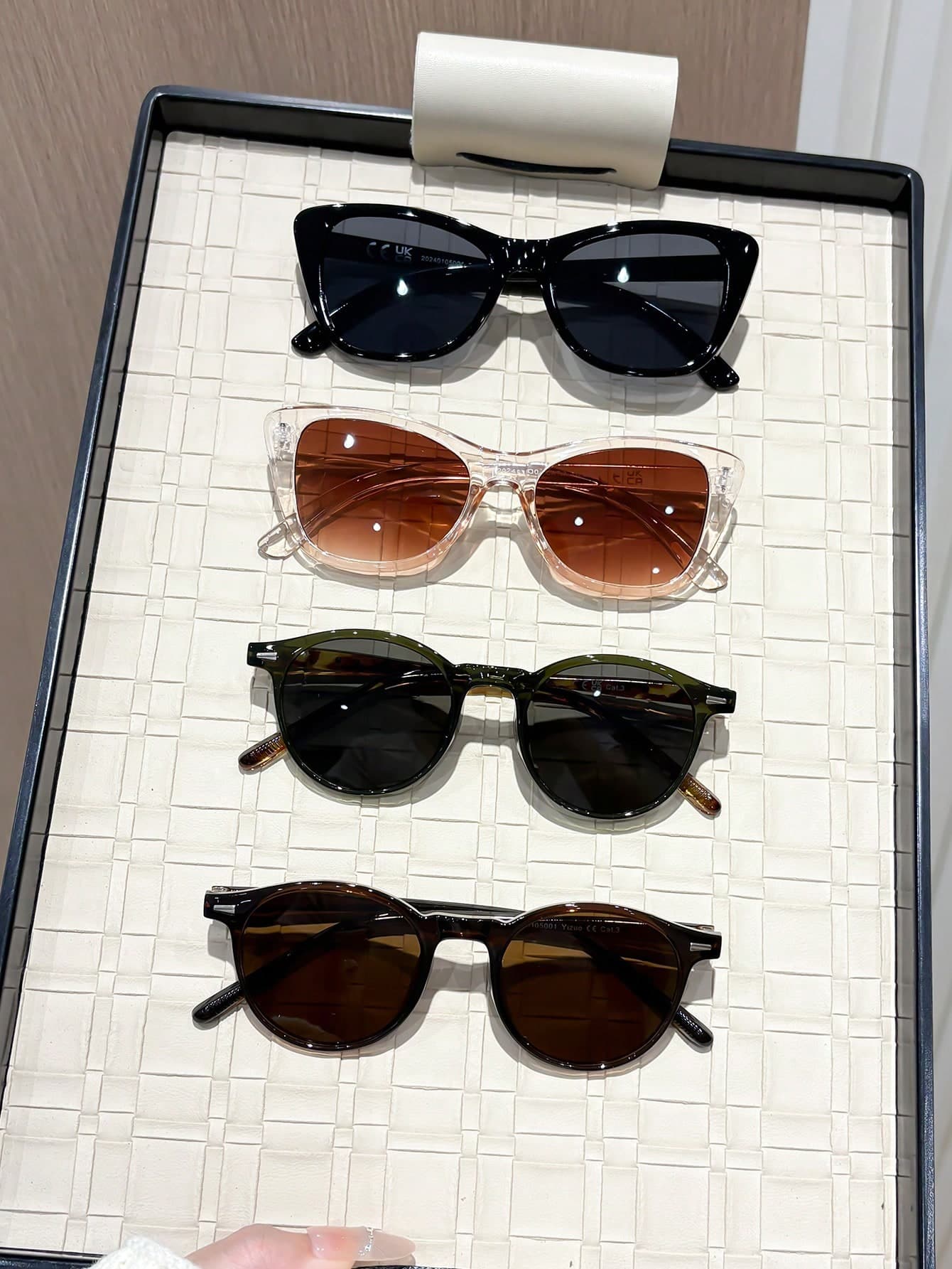 4 Pairs Plastic Geometric Premium Sunglasses, Timeless Style, Suitable For Outdoor Daily Wear, Street Photography, Tropical Beach Vacation And Fashion Accessory