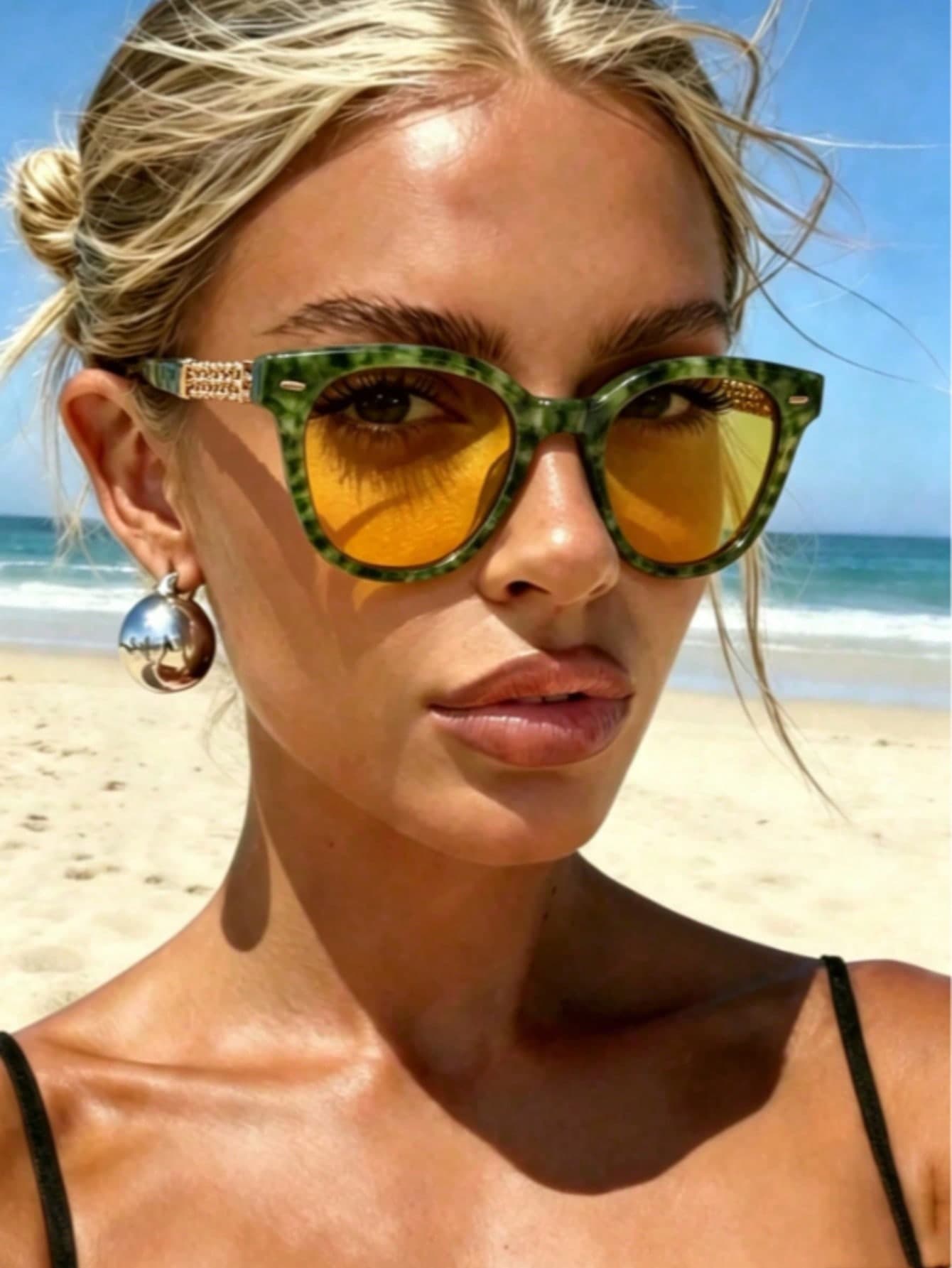 1pc New Vintage Classic Small Frame Cat Eye Fashion Glasses, Metal Accessory, Minimalist Versatile High-End Punk Style For Beach, Holiday, Party, Street Photography, Fashion Show, Suitable For Women And Men