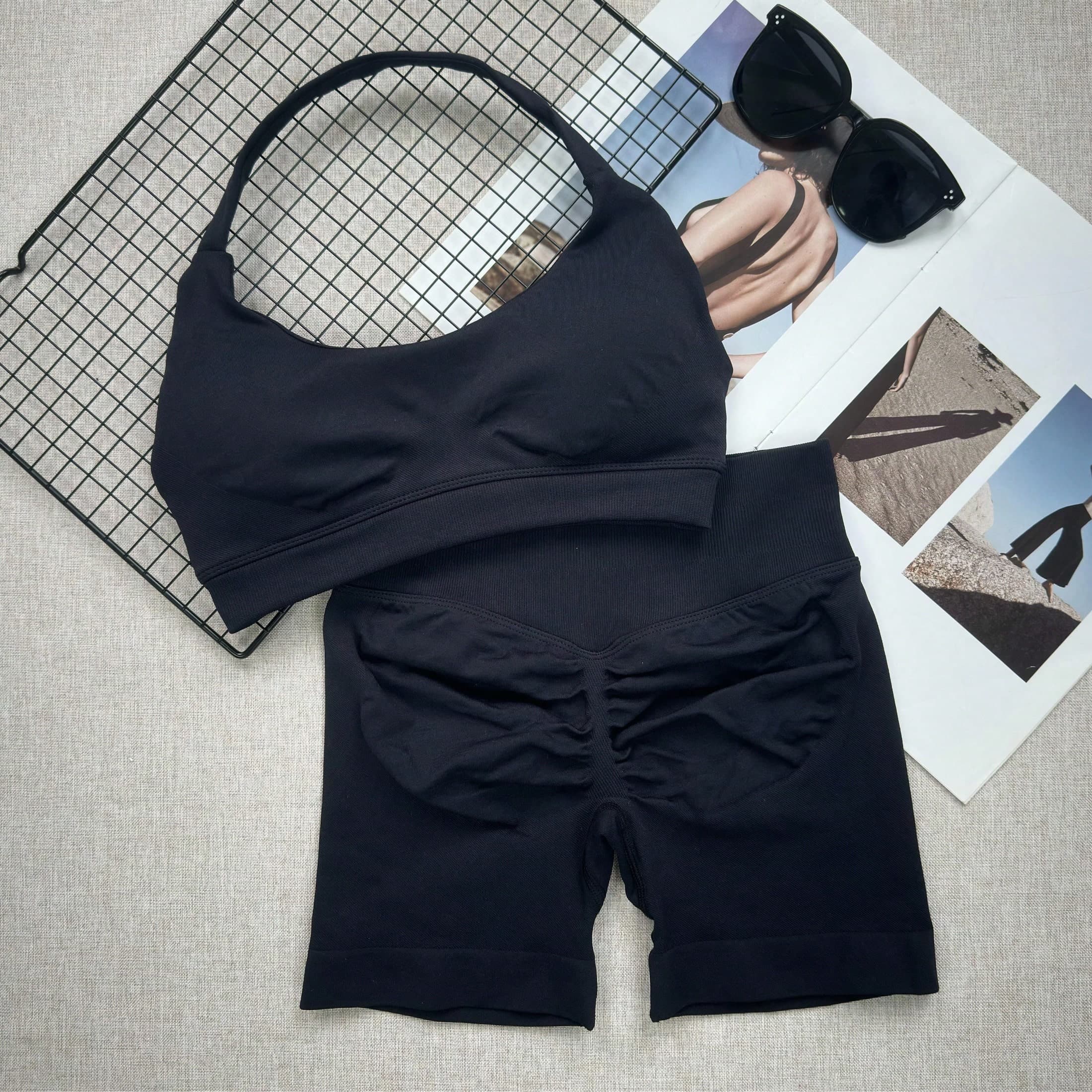 Sexy Halter Neck Beautiful Back High Waist Peach Sports Bras Shorts Suit Pilates Gathering Yoga Vest Training Fitness Bra Sets