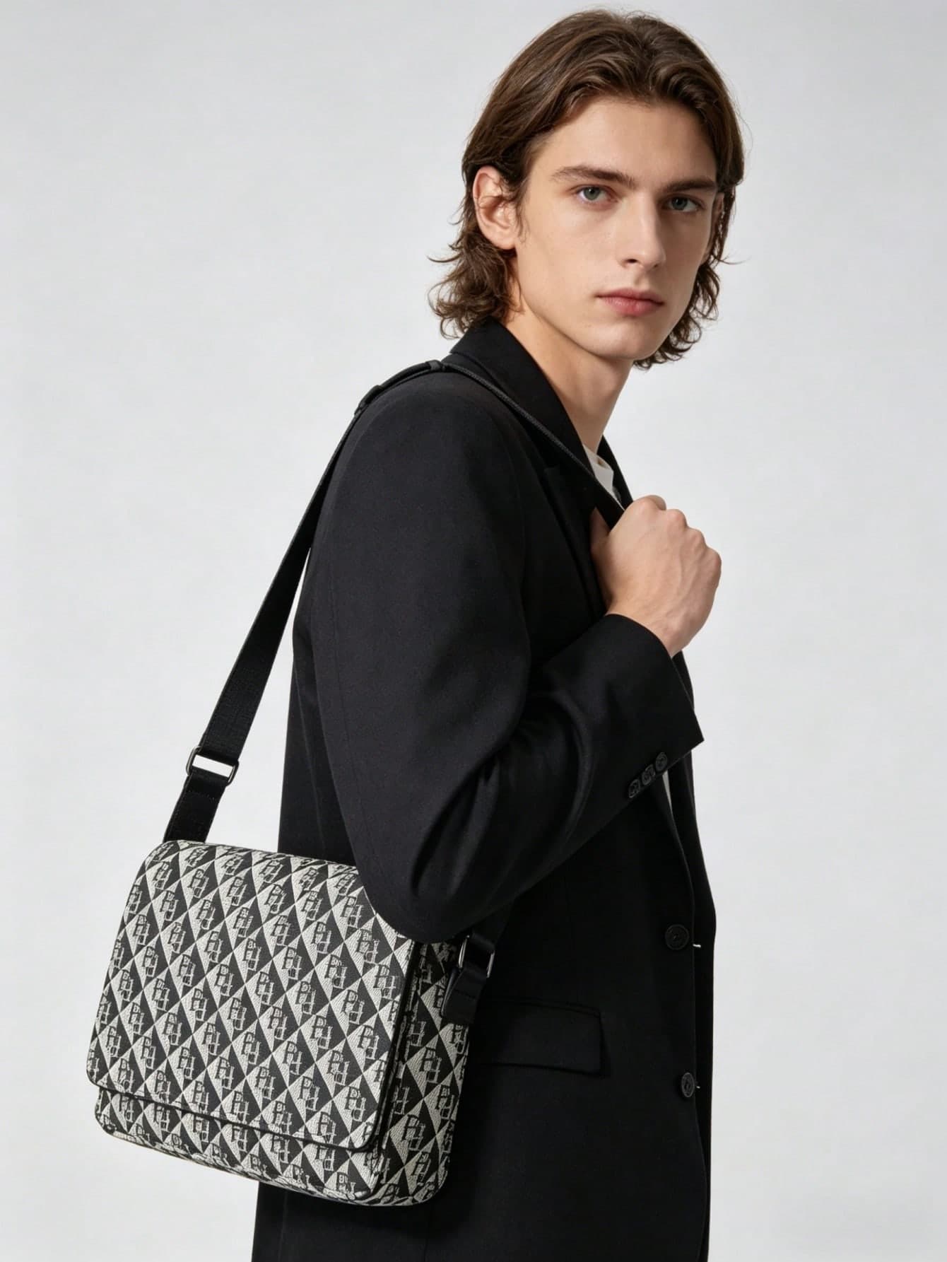 HOVI'S Minimalist Casual Flap Crossbody Bag, Business Commute Portable One Shoulder Messenger Bag, Travel Lightweight Large Capacity Sling Bag
