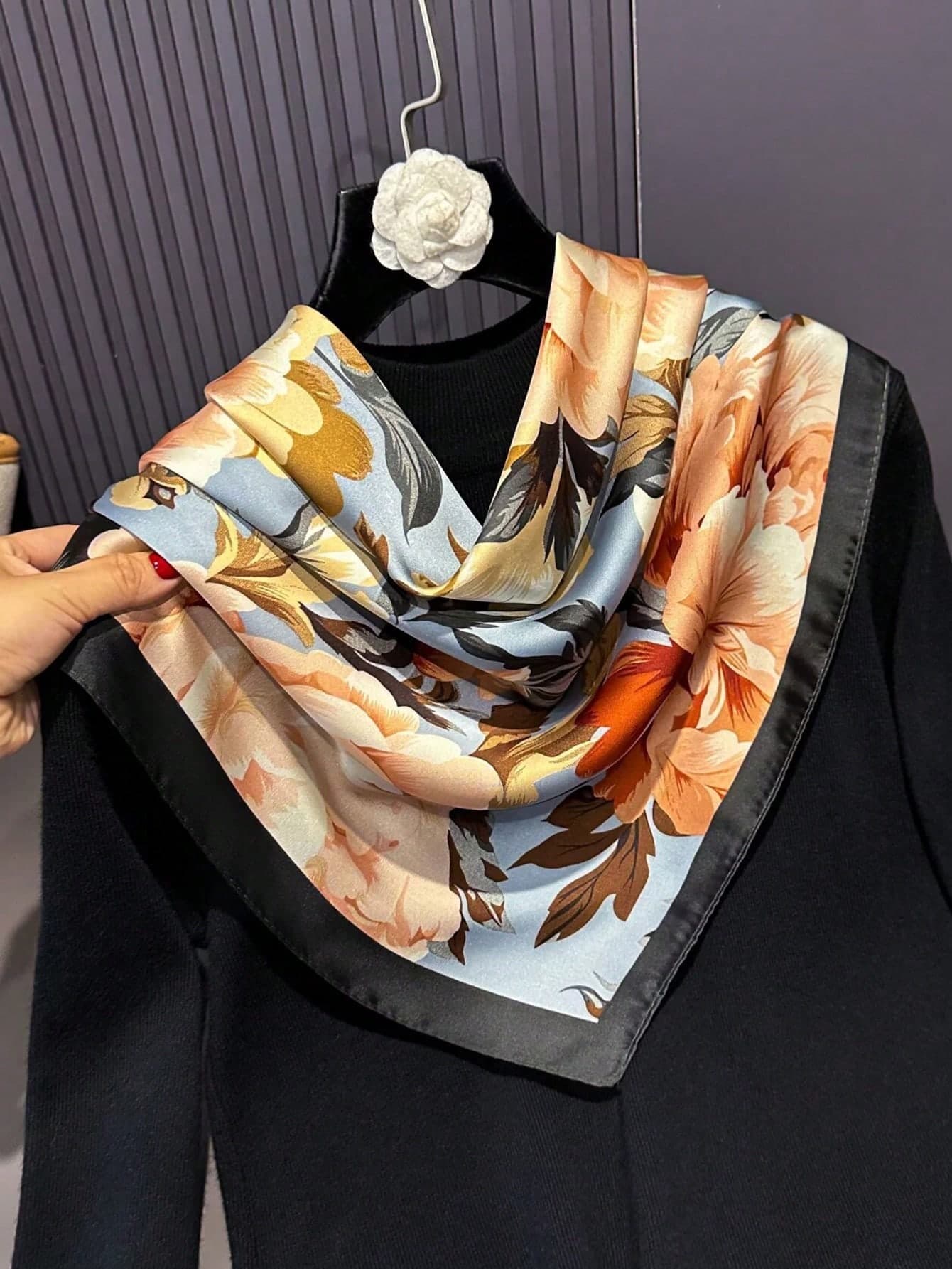 1pc Solid Color Handkerchief Neck Scarf, Women's Small Shawl Scarf Headscarf, 70x70cm Square Headband Headscarf