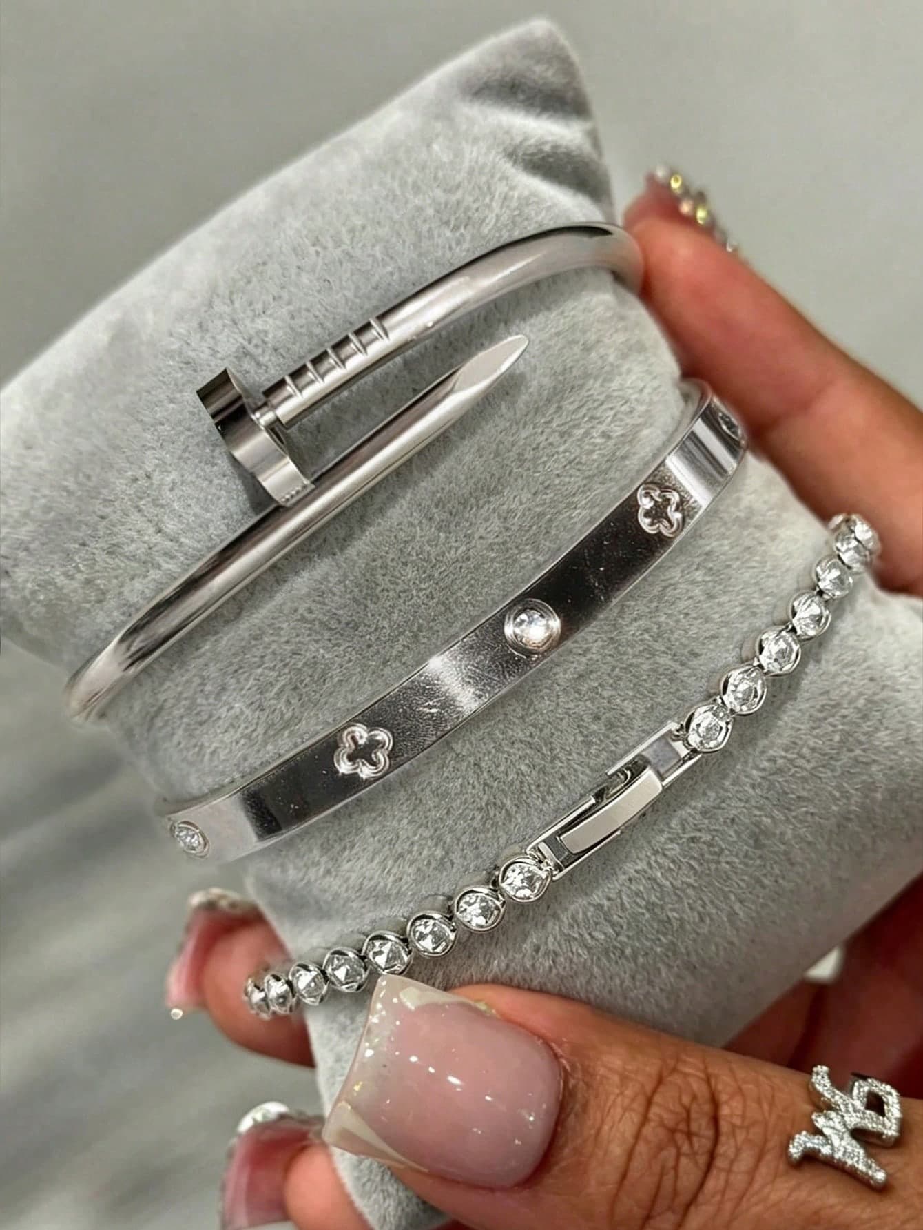 1/3pcs Luxury Stainless Steel Clover Bangle Bracelet Set, Vintage Clover Chain Bracelet Jewelry Set, Suitable For Women Daily Wear, Gift, Party, Fashion Christmas Present