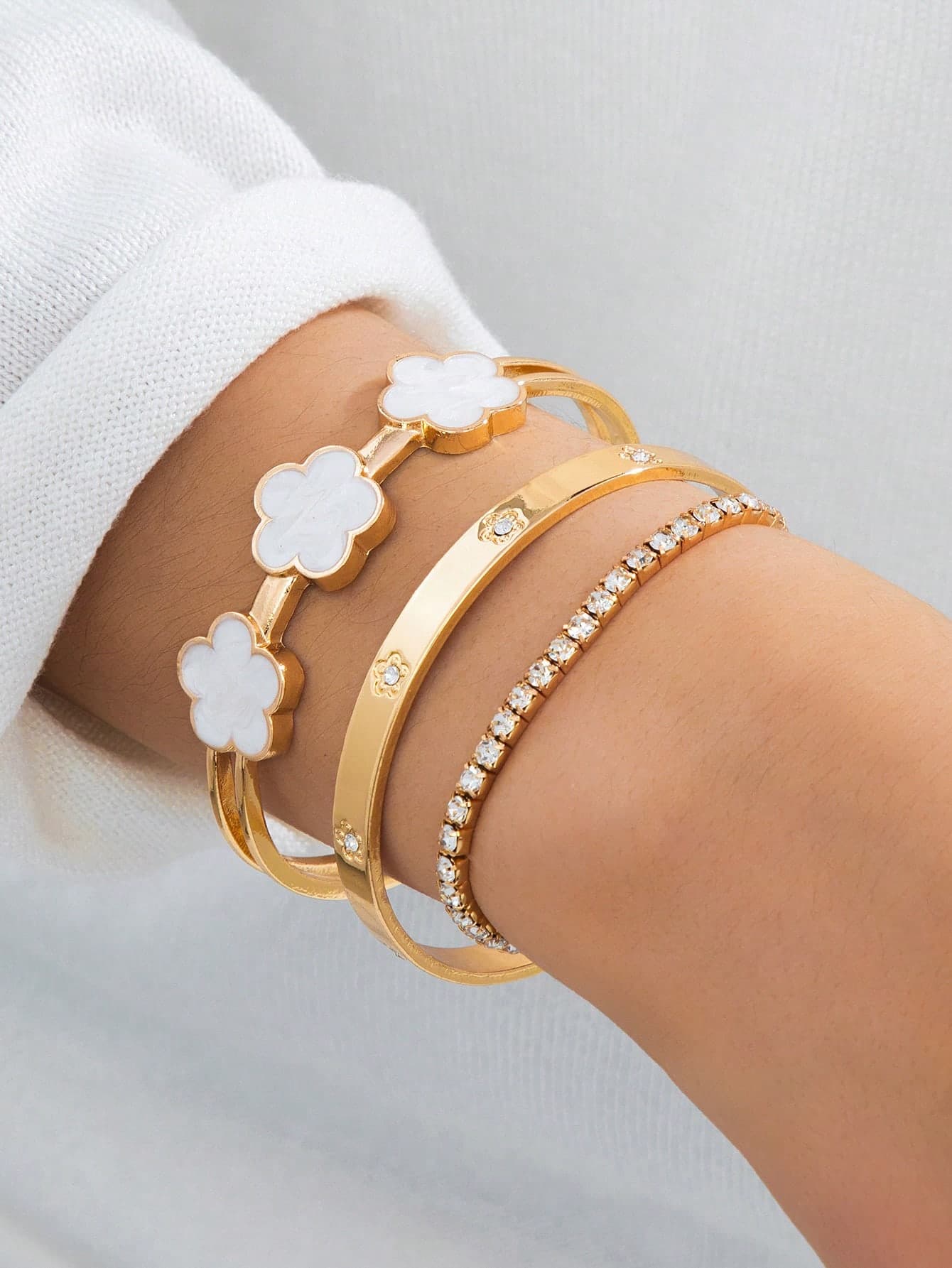 3pcs Elegant Luxury High-End Lucky Sweet White Five-Leaf Clover Bracelet Sparkling Gemstone Chain Women's Bracelet Set