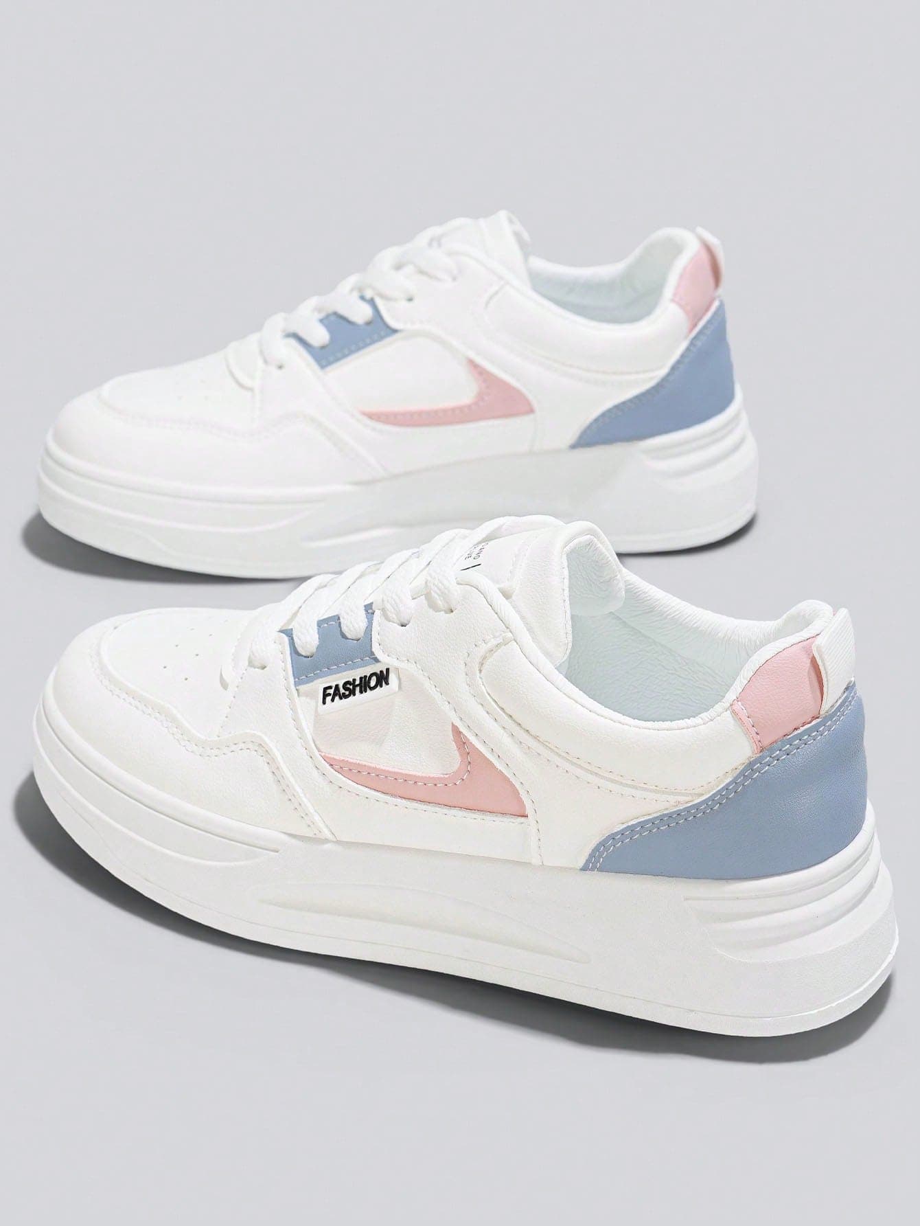 Flipark 1 Pair Women's Casual Lightweight White Sneakers, Fashion Student Shoes, Suitable For Petite Women, Spring/Autumn New Breathable Casual Thick Sole White Shoes