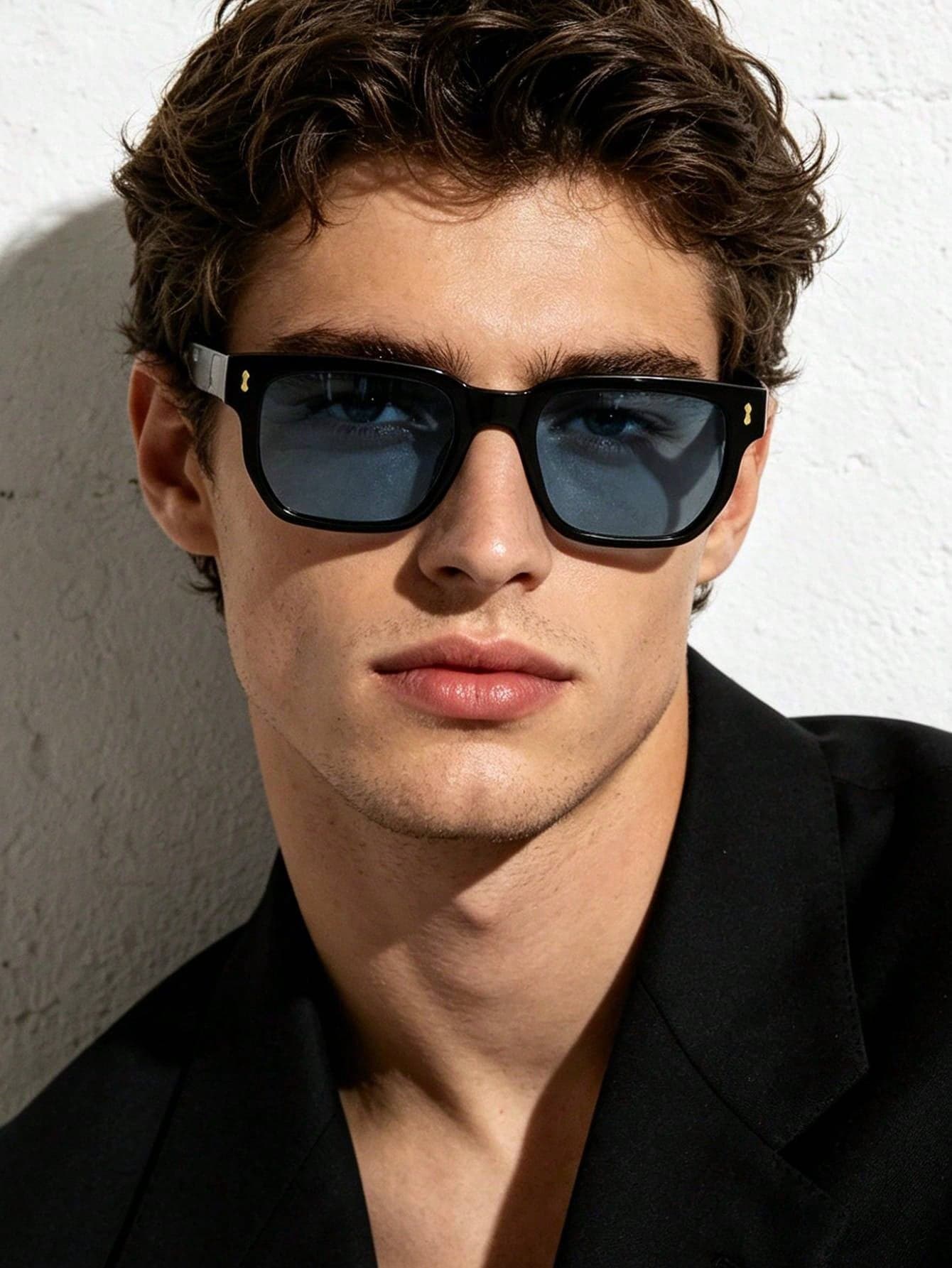 1 PC Guys Small Gold Icon Side Accent, Sturdy PC Frame, Classic Compact Rectangular Eyeglasses, Shopping Outing, Casual Street Matching