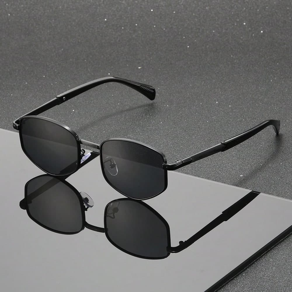 Men's Vintage Octagonal Thin Metal Frame Fashion Glasses, Geometric Lightweight Protective Fashion Glasses, Suitable For Driving, Beach Travel, Daily Street Wear And Outdoor Use