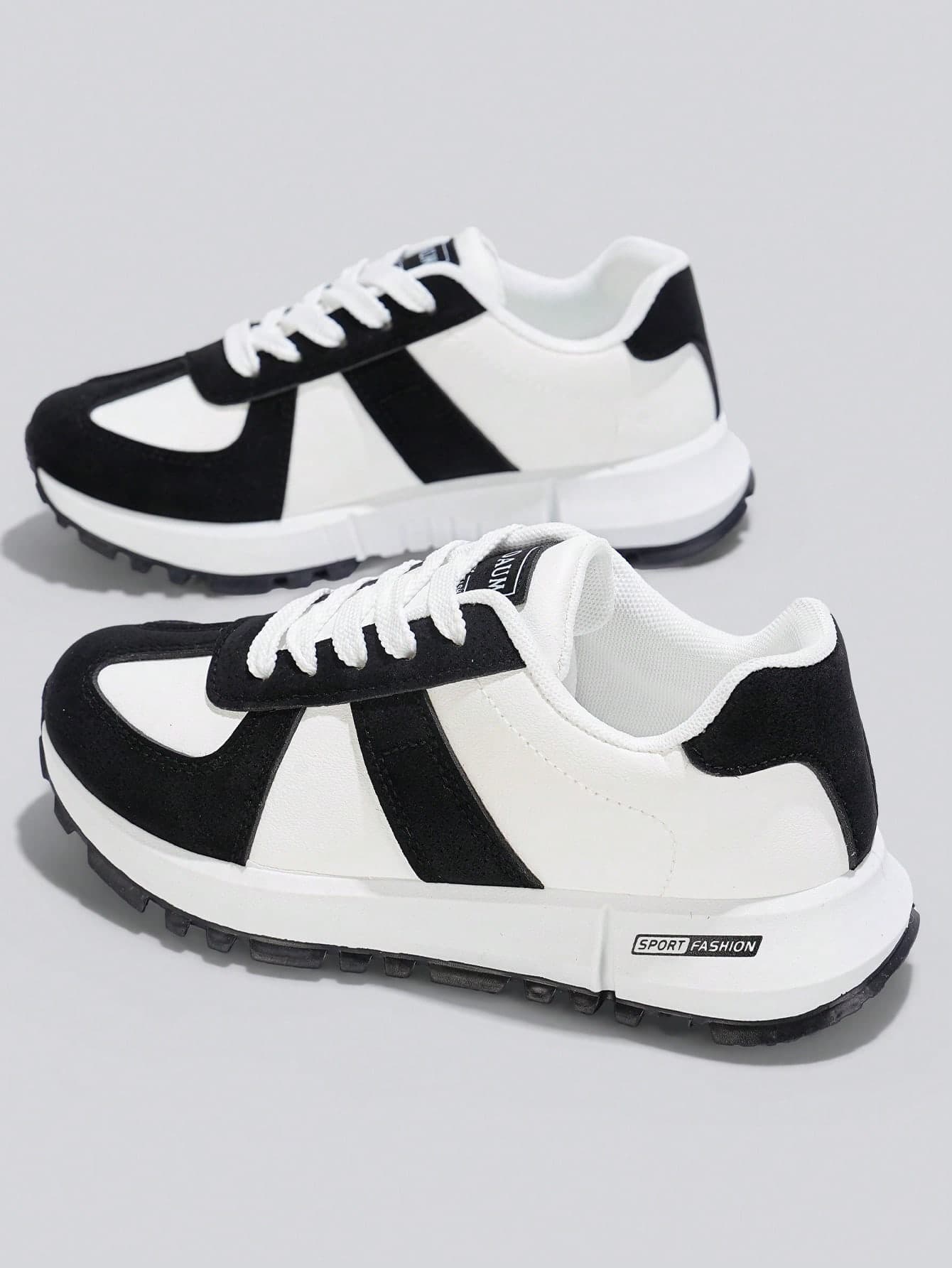 Flipark (Suggested To Choose One Size Larger) 1 Pair Women's Casual Sports Style Comfortable Versatile Casual Shoes, Patchwork Decor Black & White Contrast Color Low-Top Daily Street Commute Casual Shoes, Women's Fitness Wear, Brazil Jersey, Women's Tennis Shoes