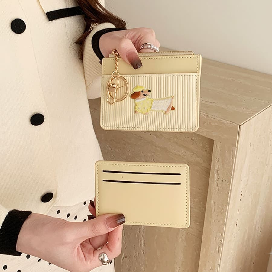 Multi-Card Holder Mint Green Dachshund Dog Card Case Compact Convenient ID Card Holder Bank Card Case Large Capacity & Personalized For Women Wallet Mini Wallet Purse Wallet Wallet Keychain Wristlet Wallet