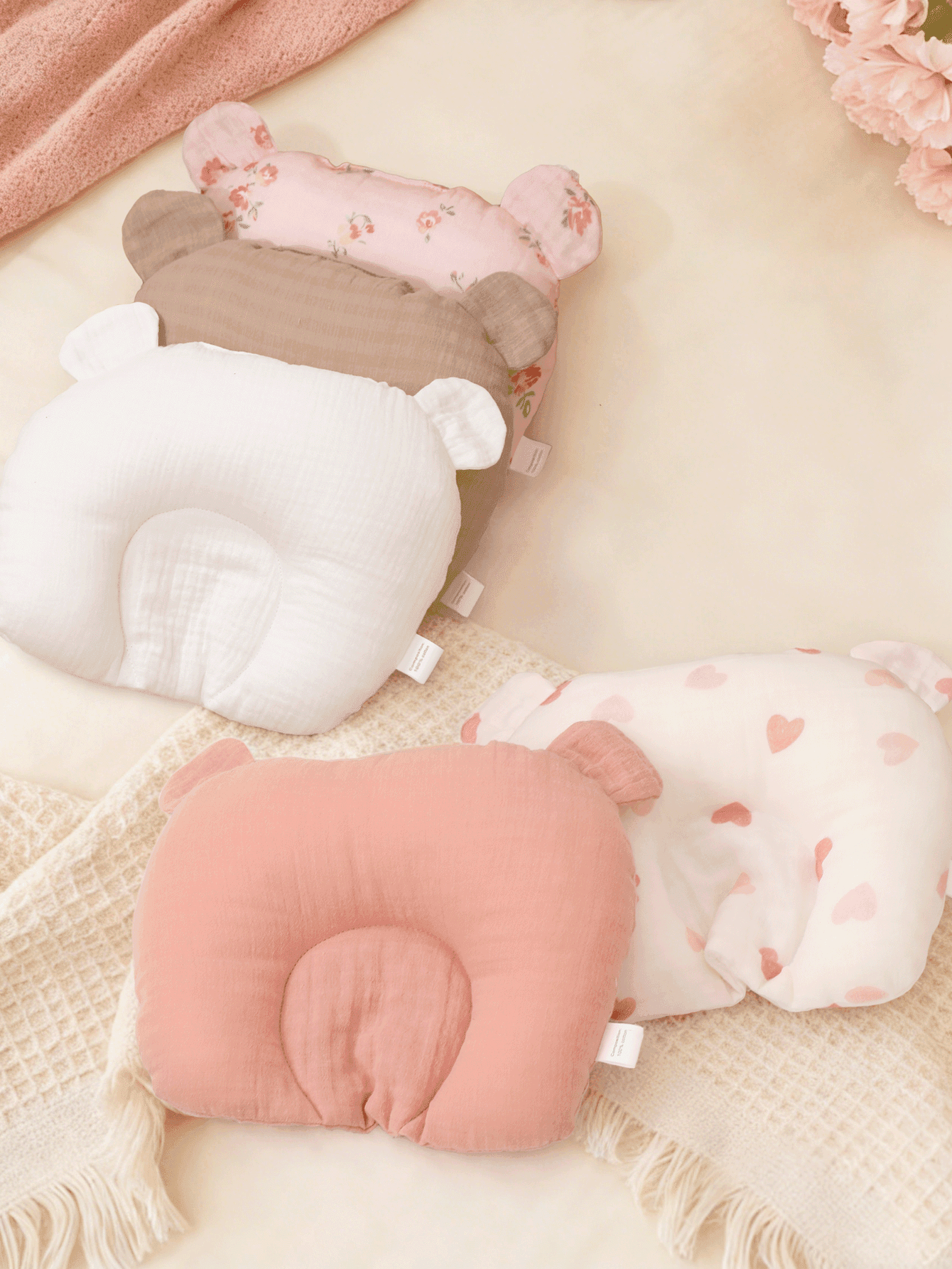 1pc Lightweight Bear Baby U-Shaped Small Pillow, Spring/Summer/All Seasons, Non-Elastic, Soft & Comfortable, Anti-Flat Head, Neck Support, Washable, 20*23cm