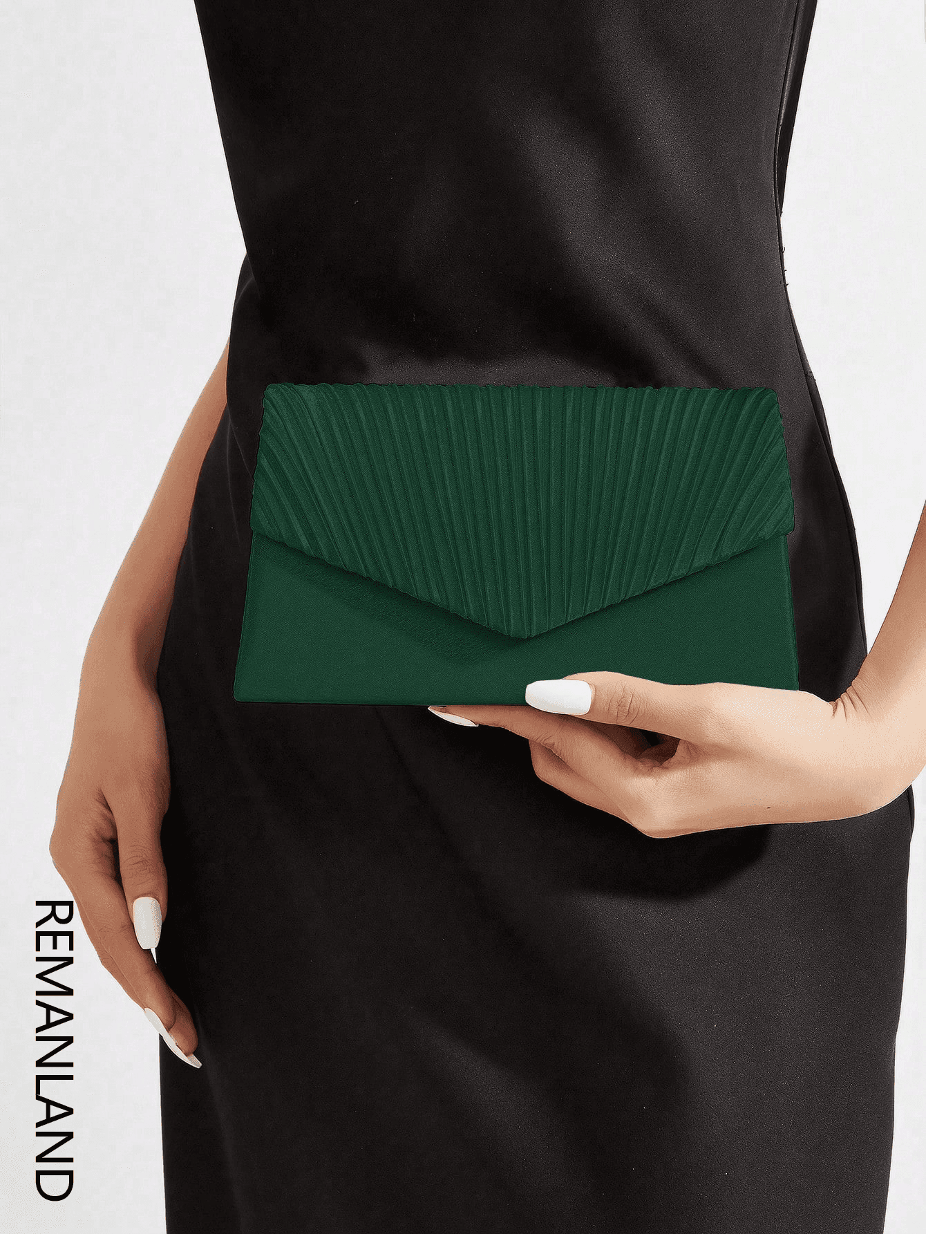 REMANLAND Elegant Lightweight Pleated Fashion Clutch, Glamorous Party Evening Bag With Hidden Card Slot Compartment, Can Be Used As Shoulder Bag Or Crossbody Bag, Comes With Detachable Metal Chain, Perfect For Balls, Banquets, Parties And Other Occasions